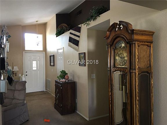 4th image of 7924 Hilliard Ave