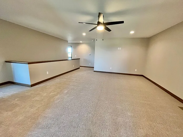 5406 W Liberator Cir — Photo 24