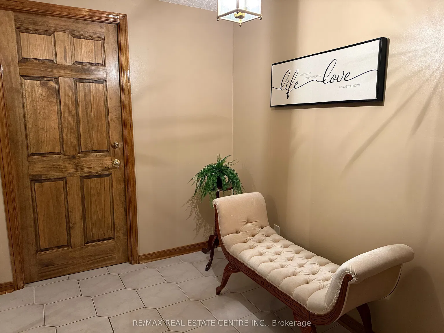 1 bed, $2,300 — Photo 2