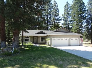17502 Grizzly Den Rd, Weed, CA 96094