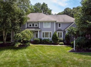 77 Lofgren Rd, Avon, CT 06001