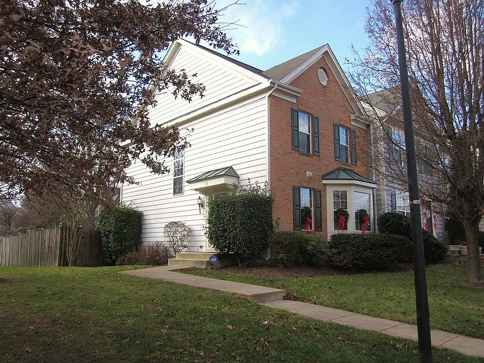 Front and Side Open Space