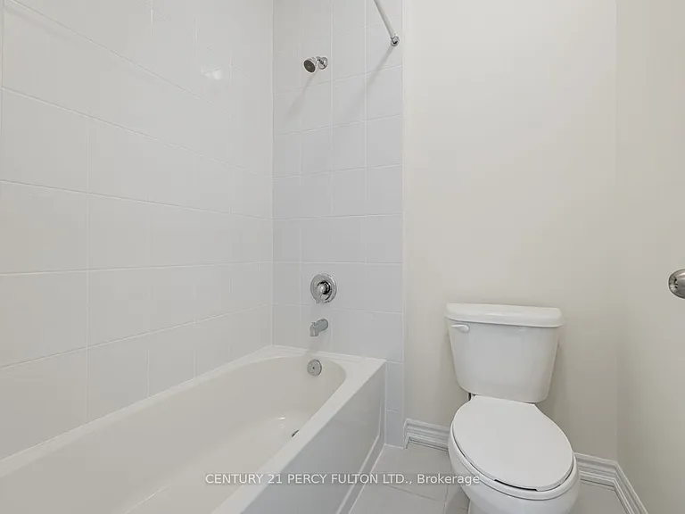 1263 Plymouth Dr — Photo 32