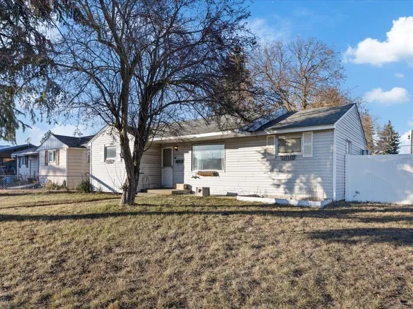 1127 E Central Ave, Spokane, WA 99208