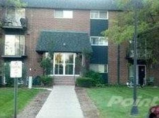 1573 W Irving Park Rd APT 322, Itasca, IL 60143
