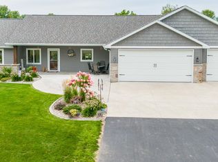 N4121 Amber Dr, Appleton, WI 54913