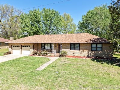 17 W Chestnut St, Skiatook, OK, 74070