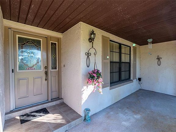 5th image of 11608 Holmes Dr