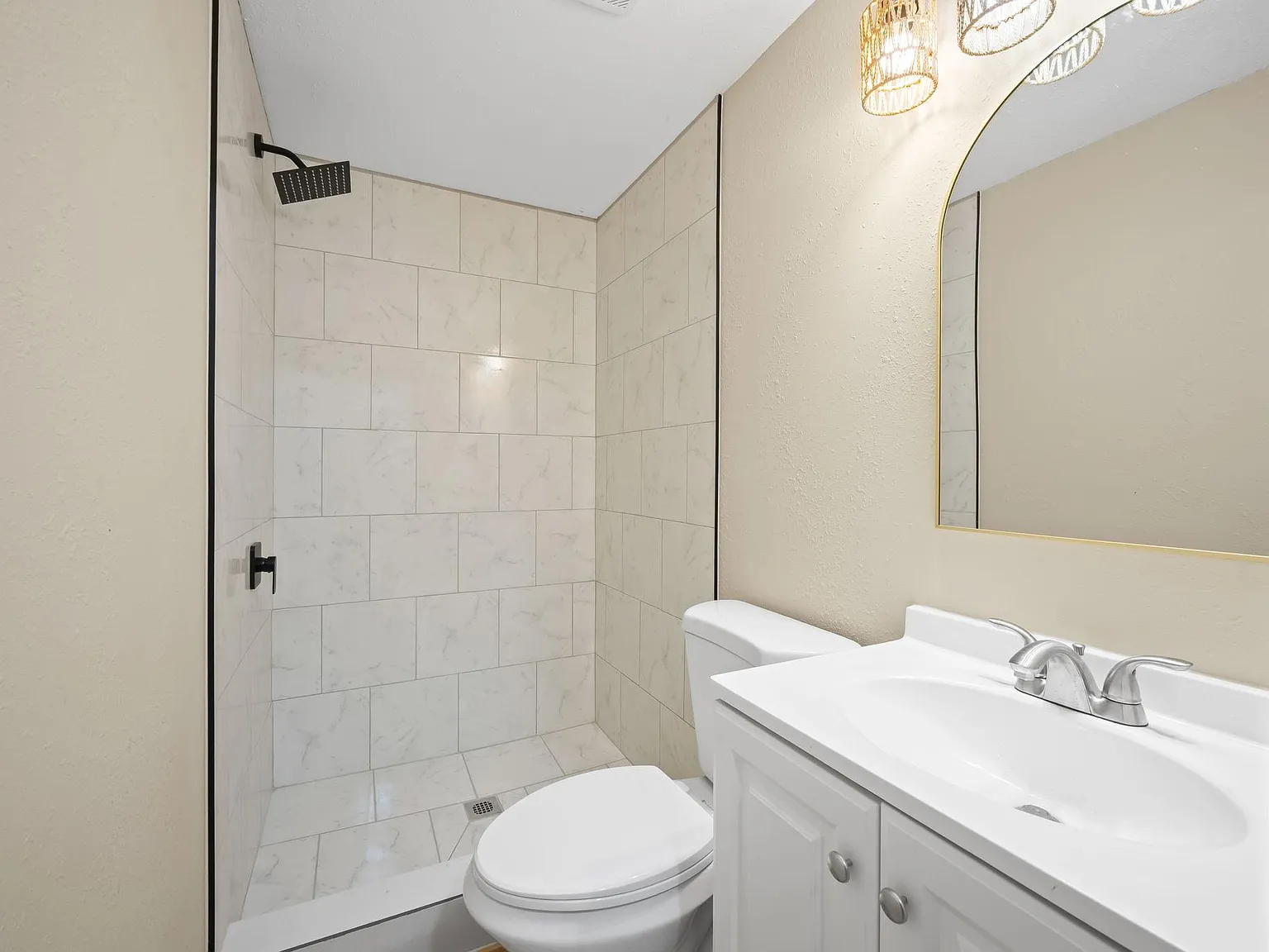 2 bed, 1.0 bath, 600 sqft, $728 — Photo 4