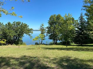 43716 Mosquito Heights Rd, Perham, MN 56573