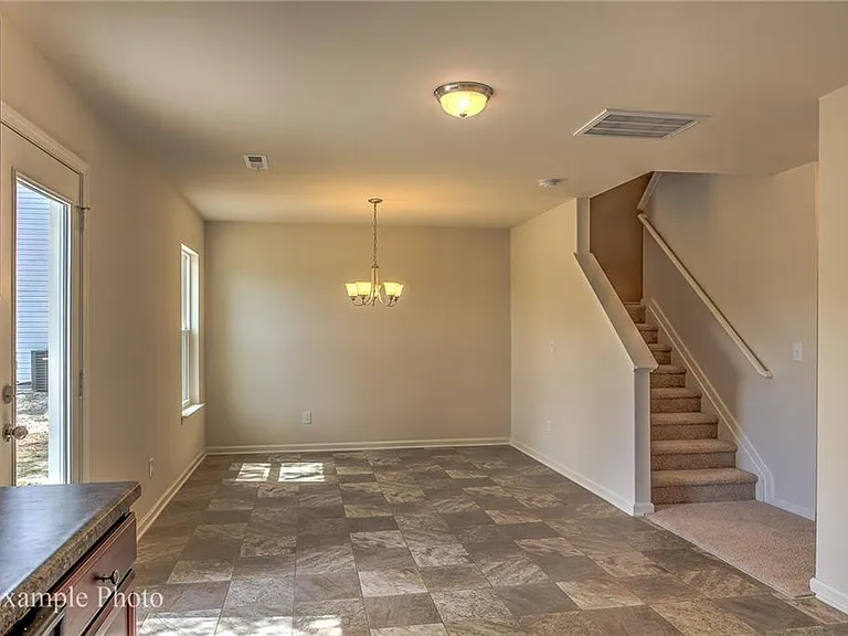 1141 Villa Clara Way — Photo 4