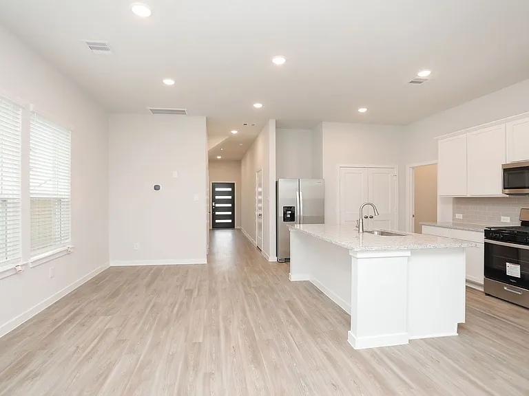 21110 Armstrong County Dr — Photo 7