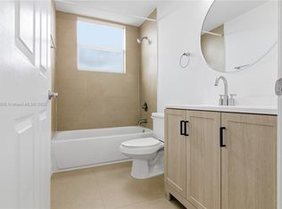 529 NE 62nd St #401, Miami, FL 33138