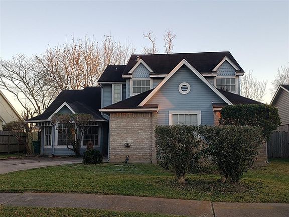 3rd image of 10611 Swan Glen Dr