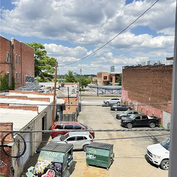 2034 W Grace St #B — Photo 18