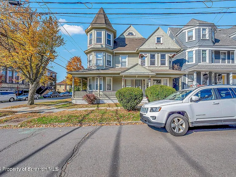 1703 Monsey Ave — Photo 1