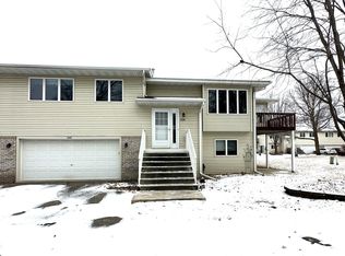 3194 Cory Ln, Hastings, MN 55033