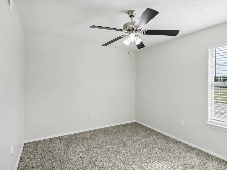 W Kirby St-013
