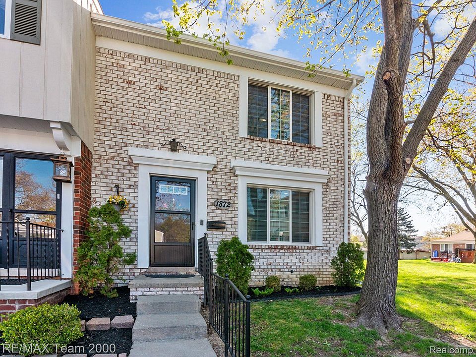 1st image of 1872 Newporte Ct