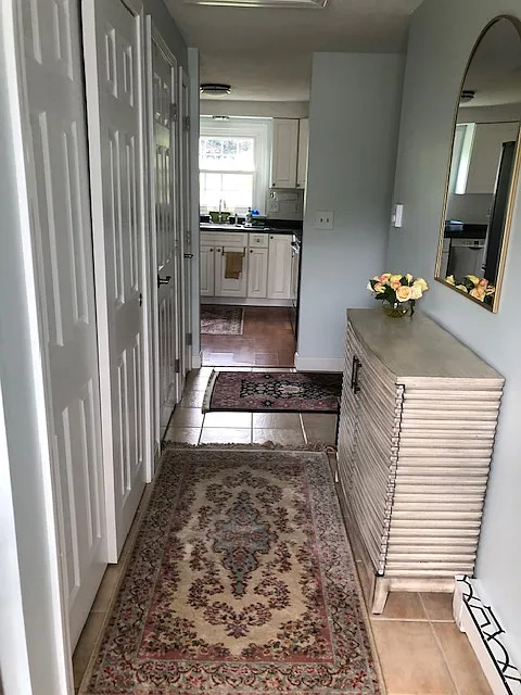 2 bed, 1040 sqft, $2,495 — Photo 3