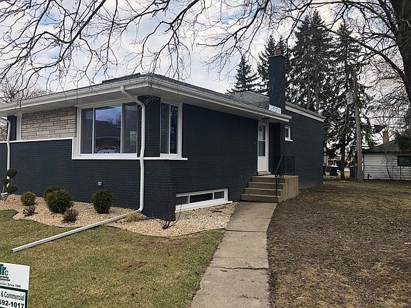 2nd image of 16068 Marion Dr