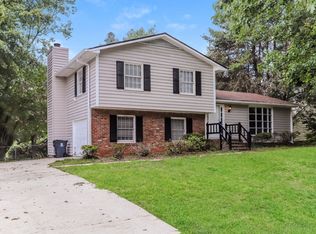 1304 Grovenor Way, Riverdale, GA 30296