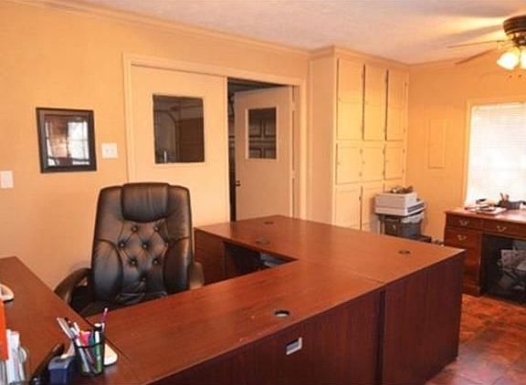4th image of 3308 Rockbrook Dr