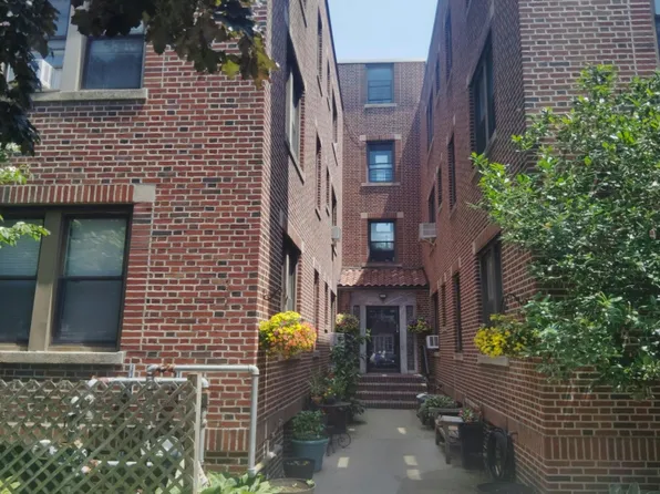 5 N Tyson Ave, Floral Park, NY 11001