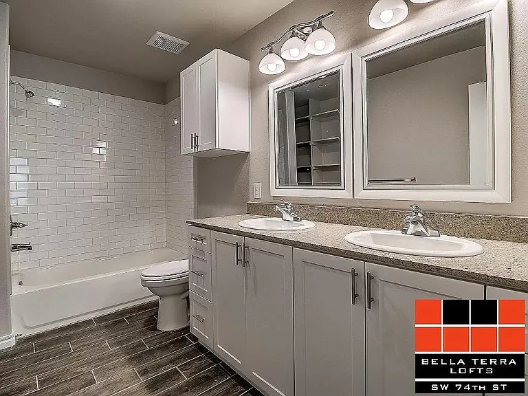 Bella Terra Lofts — Photo 25
