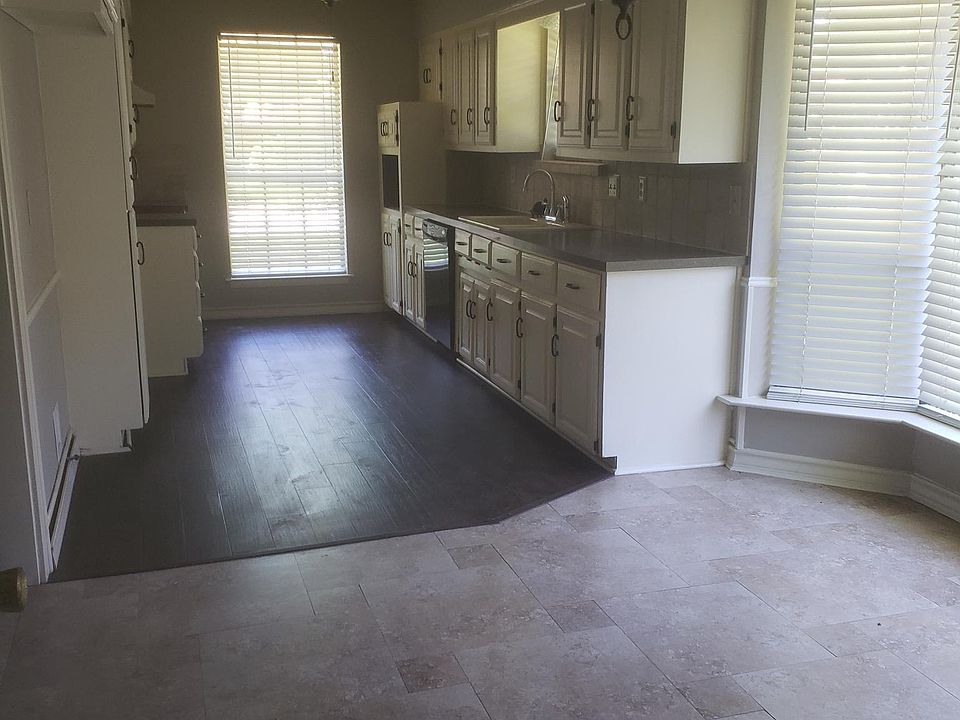 1st image of 1212 Holt Ave