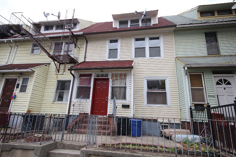 1st image of 15919 88th Ave