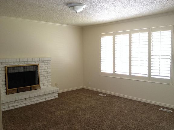 3rd image of 1434 E Dawn Dr