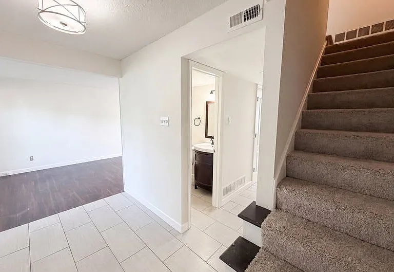 13451 Land O Woods Dr — Photo 2