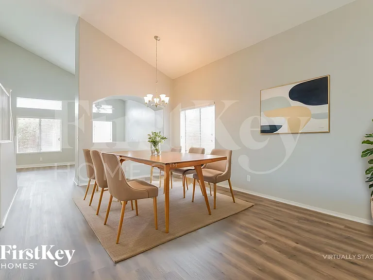 1573 Alpine Hills Ave — Photo 6