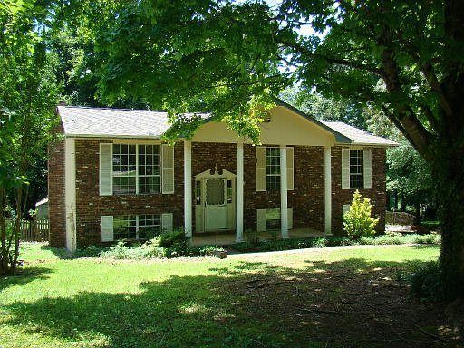 1st image of 10024 Hempshire Dr