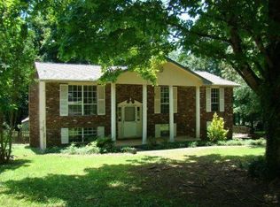 10024 Hempshire Dr, Knoxville, TN 37922
