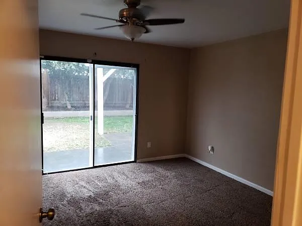 2308 Spring Water Dr — Photo 6