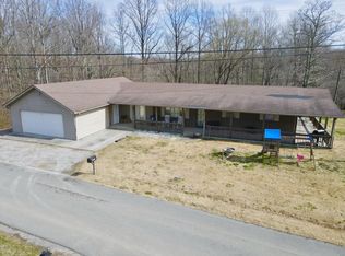 136 Hatfield Subdivision Rd, Whitley City, KY 42653
