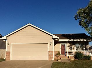1914 S Chateau St, Wichita, KS 67207