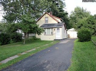 14447 Maple Ave, Maple Heights, OH 44137