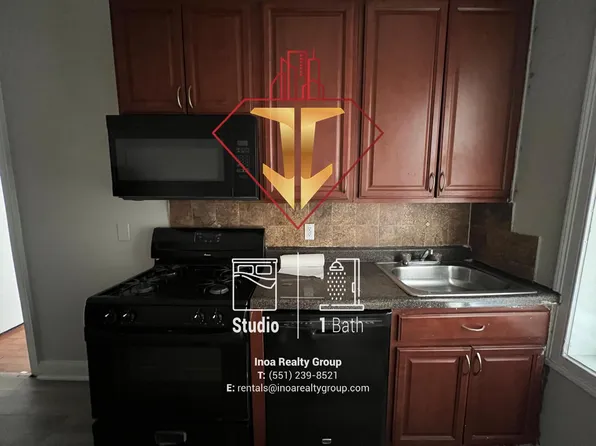 130 Corbin Ave, Jersey City, NJ