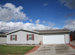 372 Mineral Springs Cir, Parachute, CO 81635