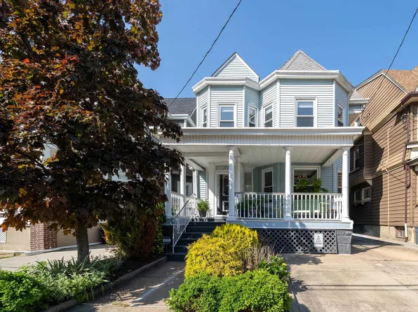 136 Jewett Ave, Jersey City, NJ 07304