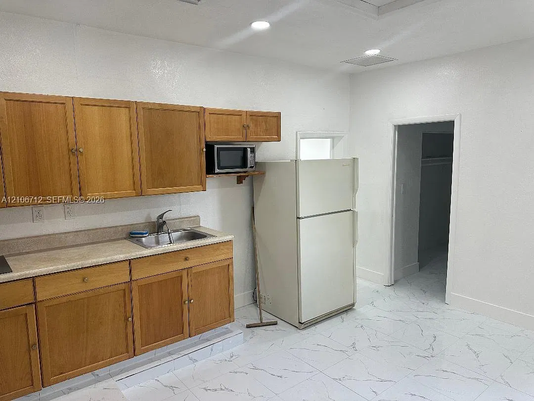 Replat Of Portions Of Ric — Photo 2