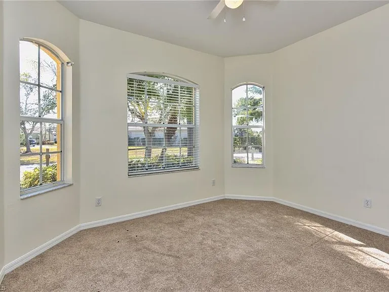 15754 Cutters Ct — Photo 19