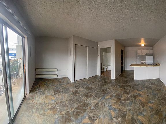 5th image of 200 Hermosa Dr NE #107