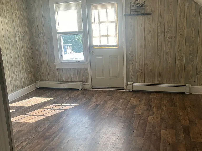 23 Highland Ave — Photo 14