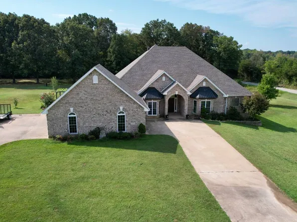 21 Bogey Dr, Pocahontas, AR 72455
