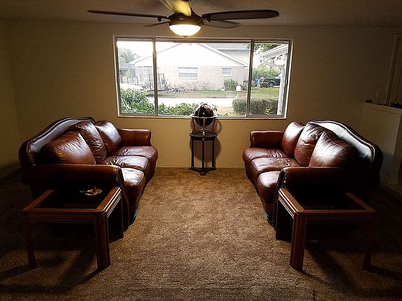 2nd image of 3554 Overland Dr