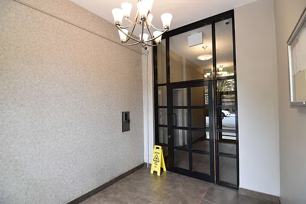 Rented by Zuz Realty | media 44